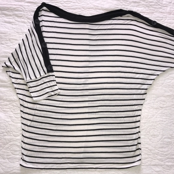 Black Stripe Button Sleeve Top